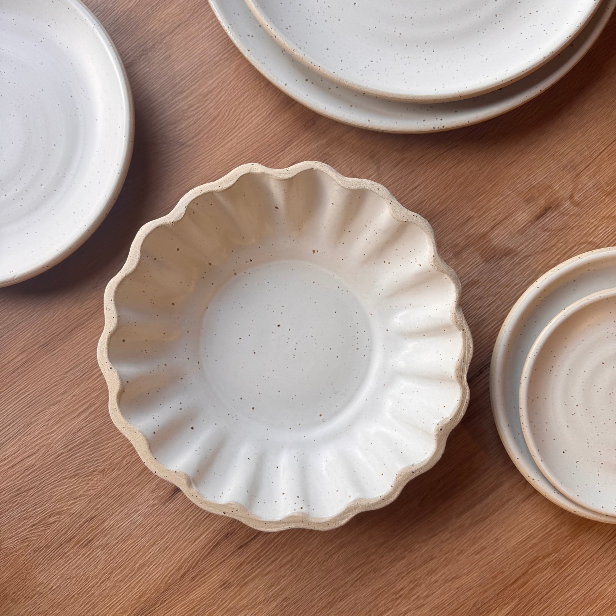 21cm Wavy Rim Areti Bowl